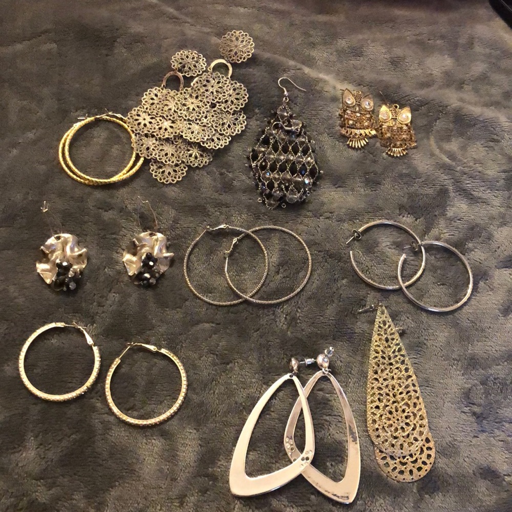 10 Pairs of Costume Earrings!